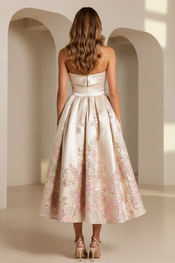Trägerloses A-Linien-Midikleid aus Metallic-Jacquard