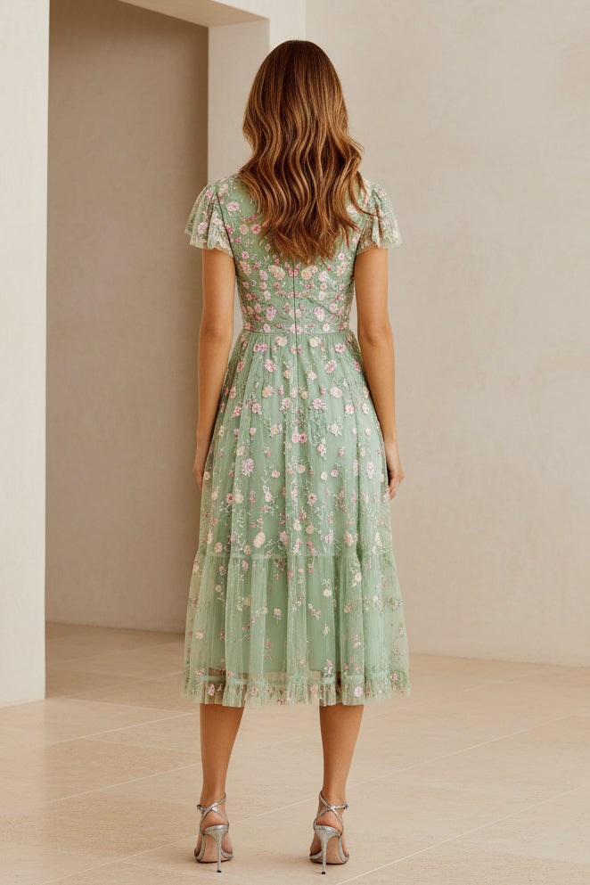 Besticktes geblümtes Tüll-Midi-A-Linien-Kleid