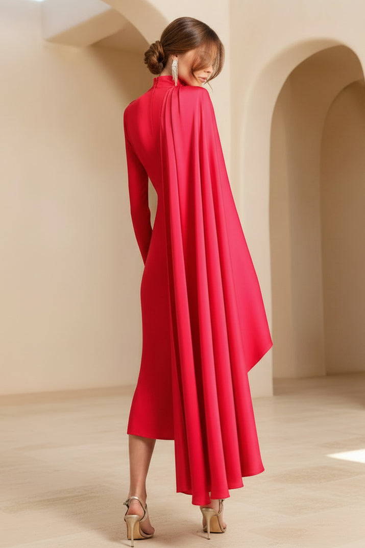 Hochgeschlossenes Midikleid mit asymmetrischem Cape
