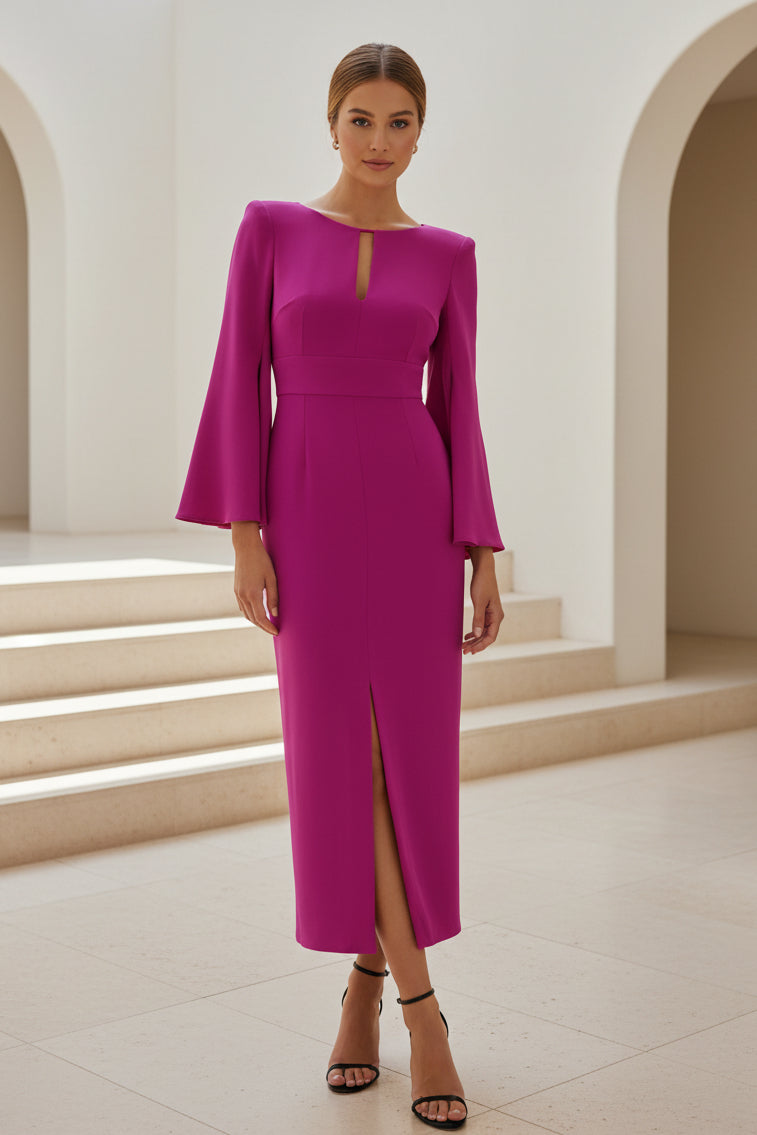 Midikleid mit Schlüssellochausschnitt und ausgestellten Glockenärmeln