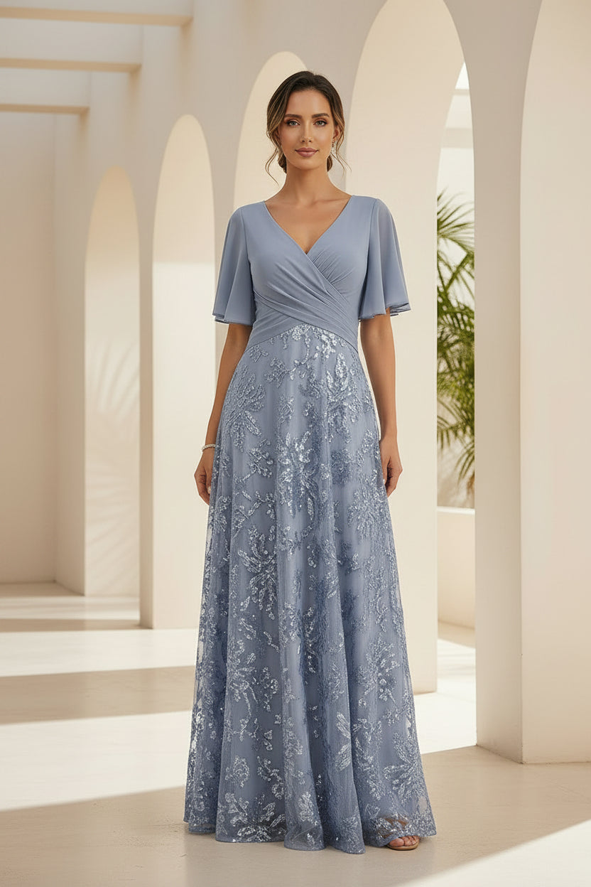 Besticktes Abendkleid mit V-Ausschnitt und flatternden Ärmeln