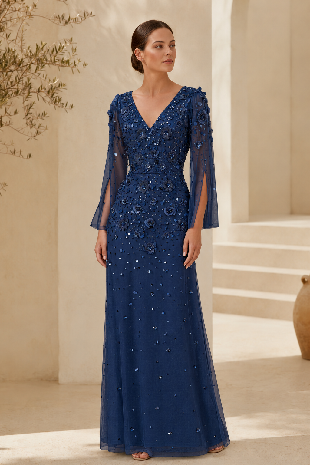 Florales Perlenabendkleid mit langen Ärmeln