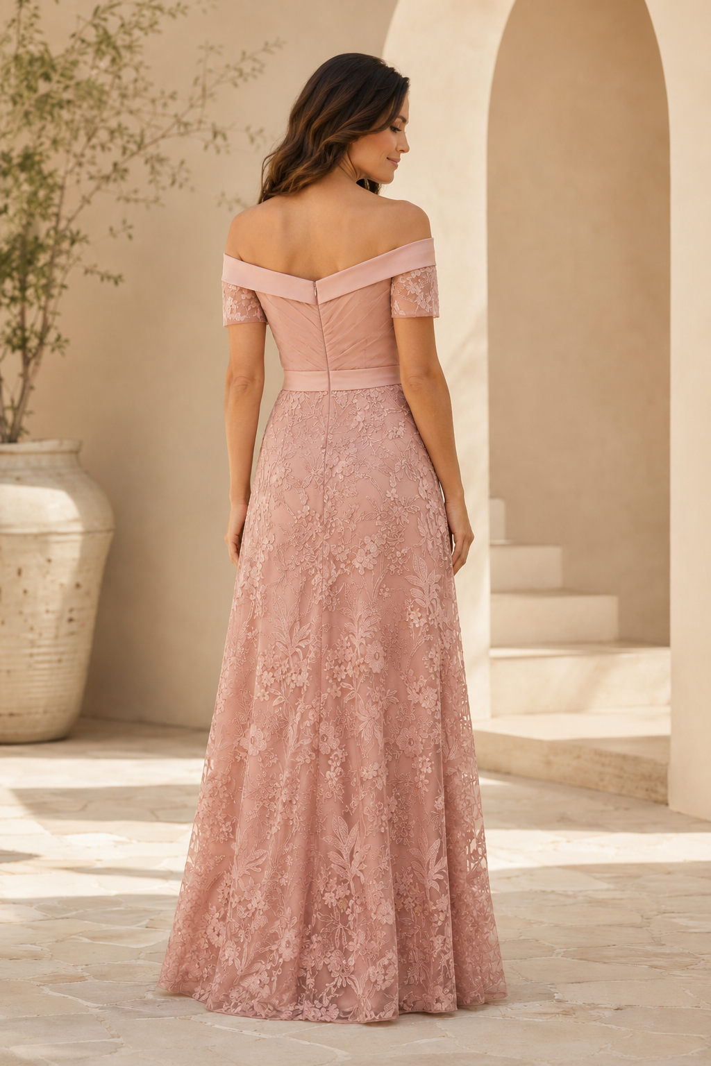 Schulterfreies Spitzen-Abendkleid in A-Linie mit Schärpe