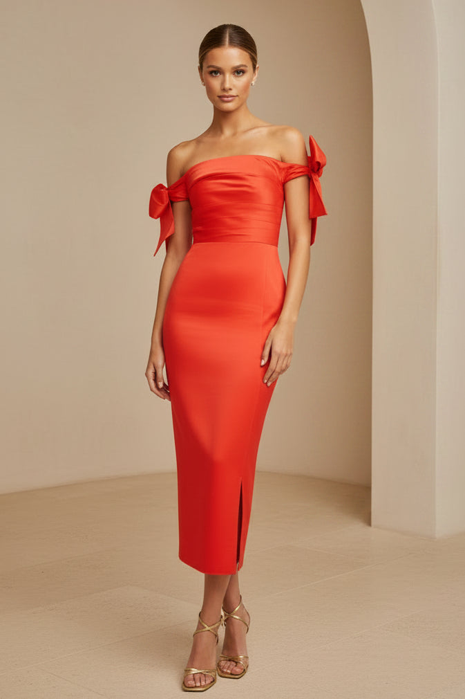 Schulterfreies Midi-Kleid mit Schleife