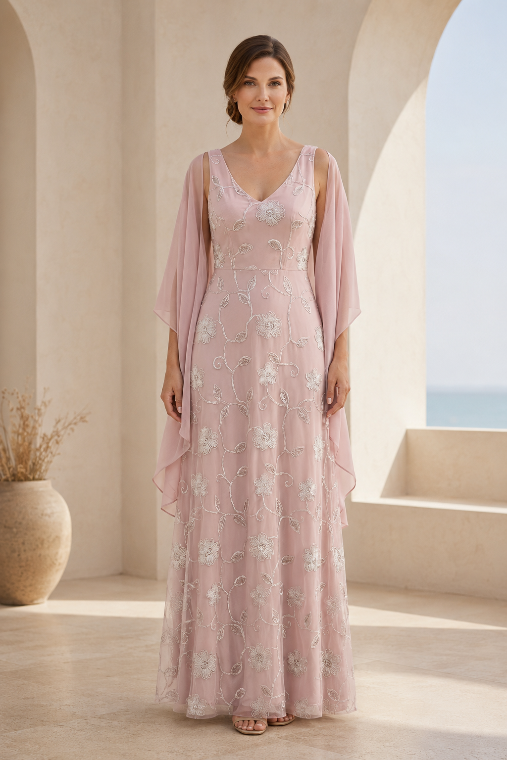 Besticktes V-Ausschnitt-Kleid mit Chiffonschal