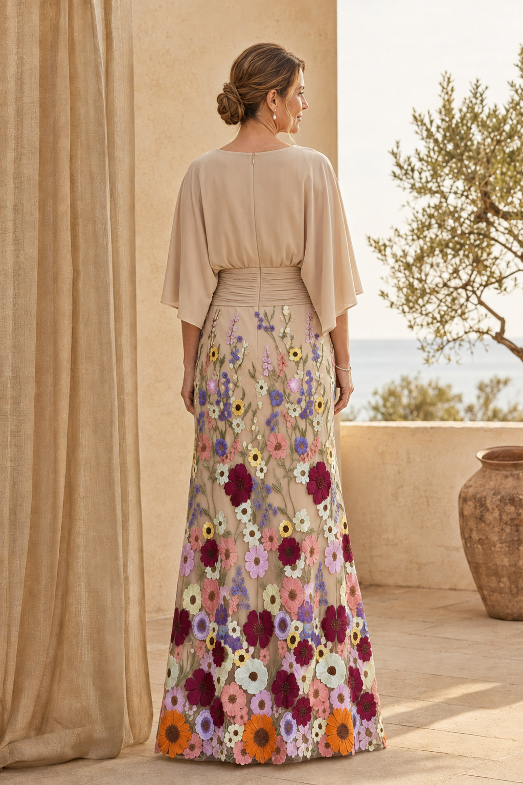 Besticktes Blumen-Maxikleid mit Volantärmeln