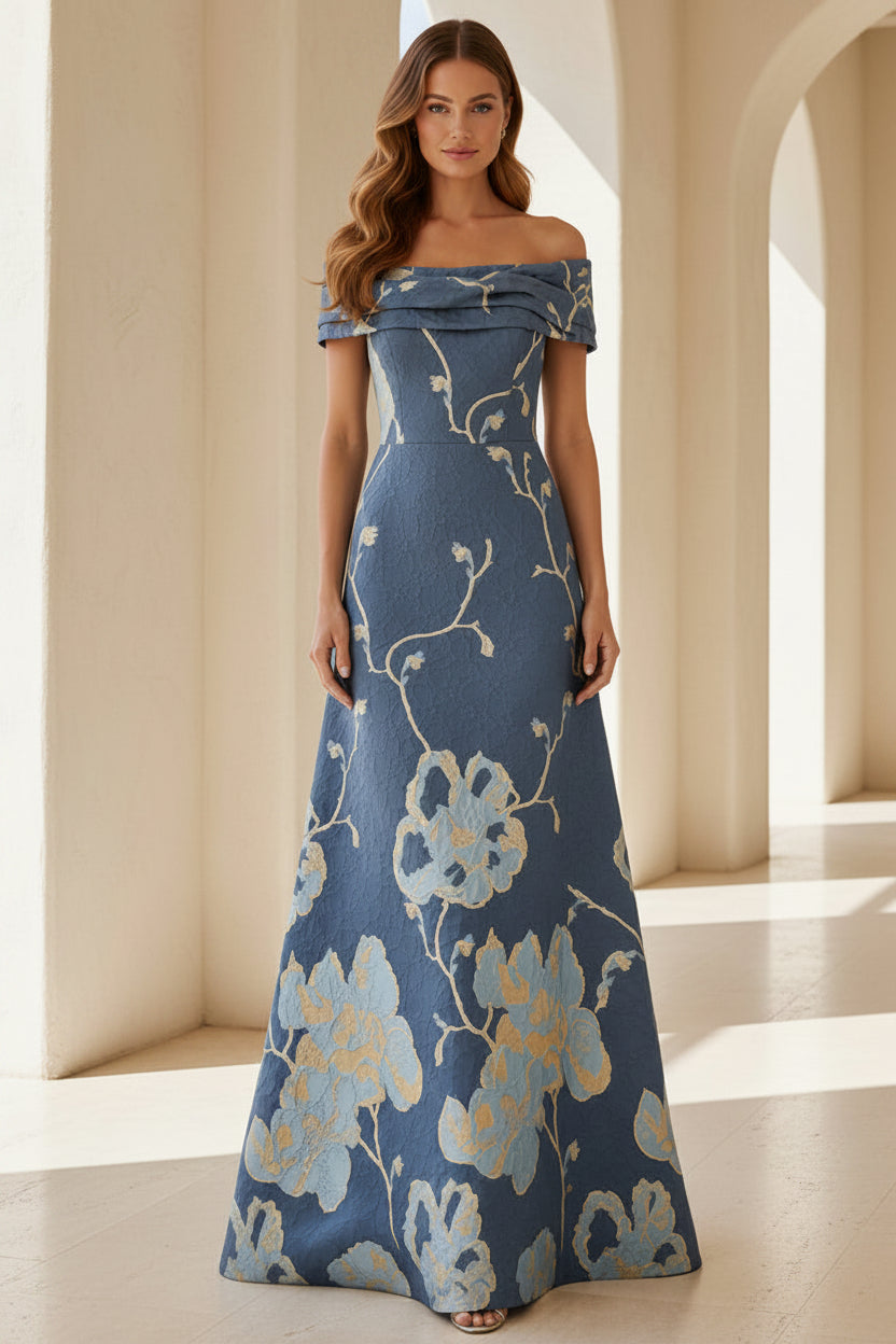 Schulterfreies Abendkleid aus floralem Jacquard