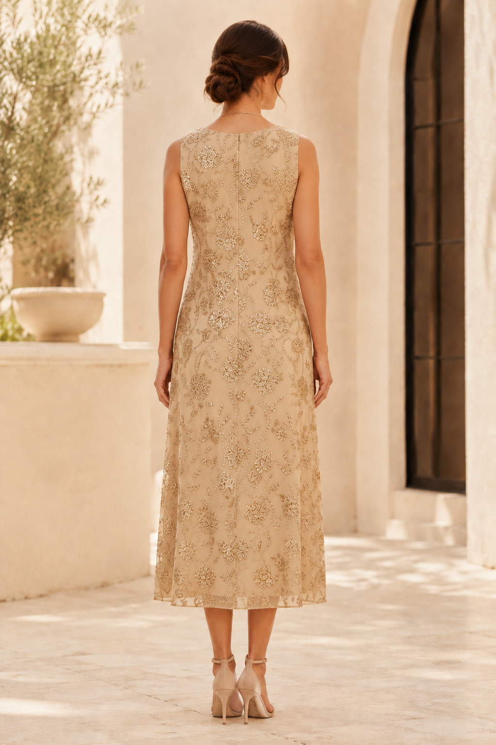 Midikleid mit Pailletten-Blumenmuster und Jacke