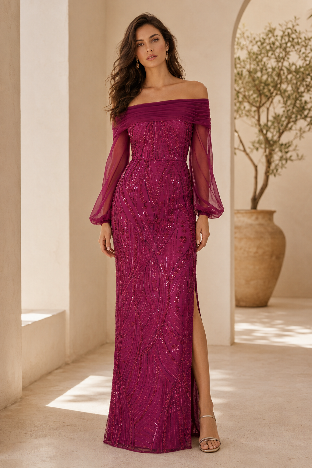 Glitzerndes Off-Shoulder-Kleid mit transparenten Ärmeln und hohem Schlitz