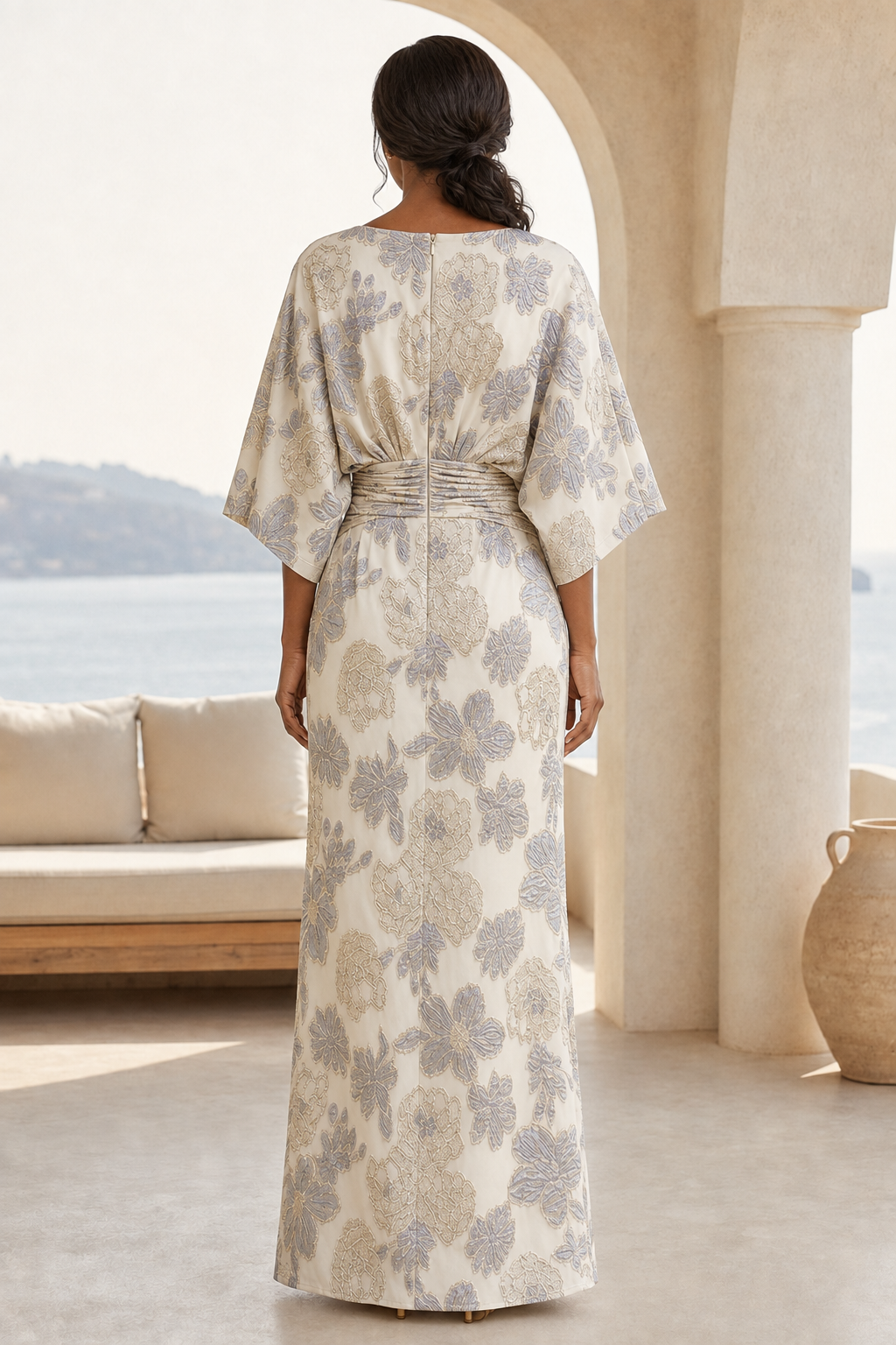 Florales Jacquard-Kleid mit Glockenärmeln