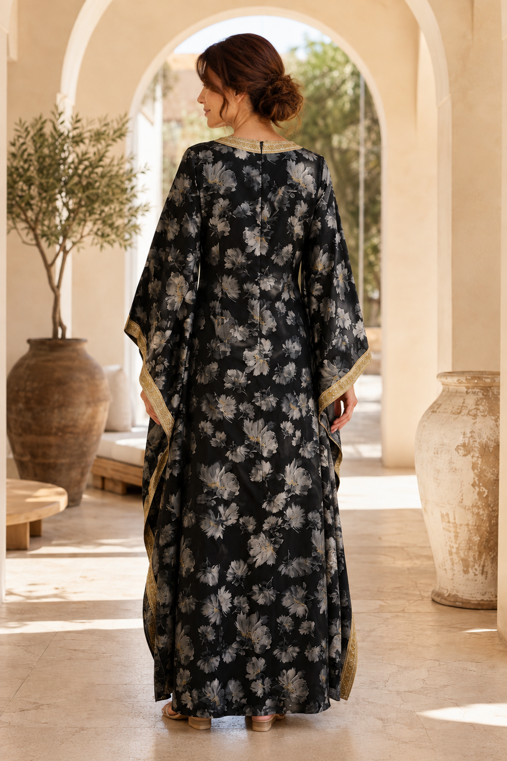 Geblümtes Kaftan Maxikleid mit drapierten Ärmeln
