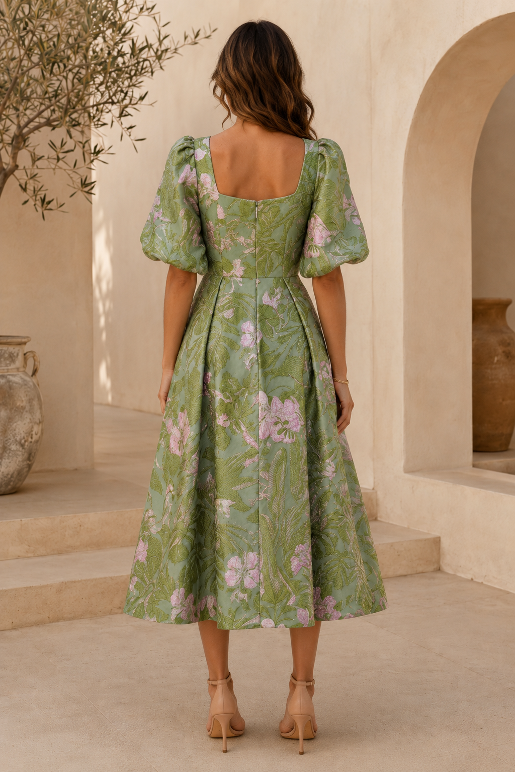 Geblümtes Jacquard-Midikleid mit Puffärmeln und Taschen
