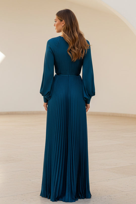 Plissiertes Abendkleid in A-Linie mit langen Ärmeln