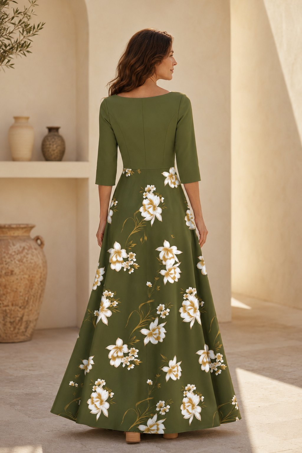 Abendkleid mit Blumenmuster, U-Boot-Ausschnitt und A-Linie