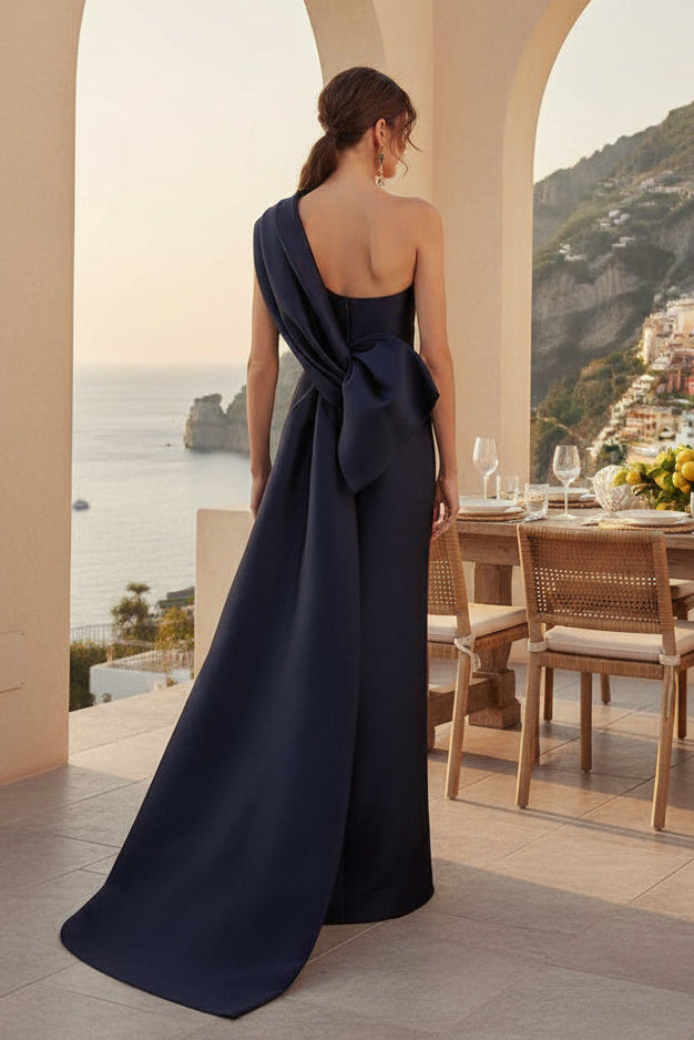 Ein-Schulter-Satin-Abendkleid mit Rückenschleife