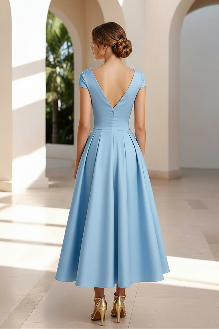 Festliches Midi-Kleid mit überschnittenen Ärmeln, V-Ausschnitt und geraffter Schleife