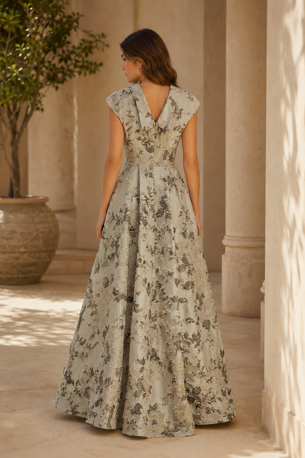 Geblümtes Jacquard A-Linien-Abendkleid mit V-Rücken