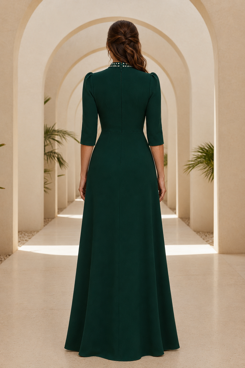 Hochgeschlossenes, perlenbesetztes A-Linien-Kleid mit 3/4-Ärmeln