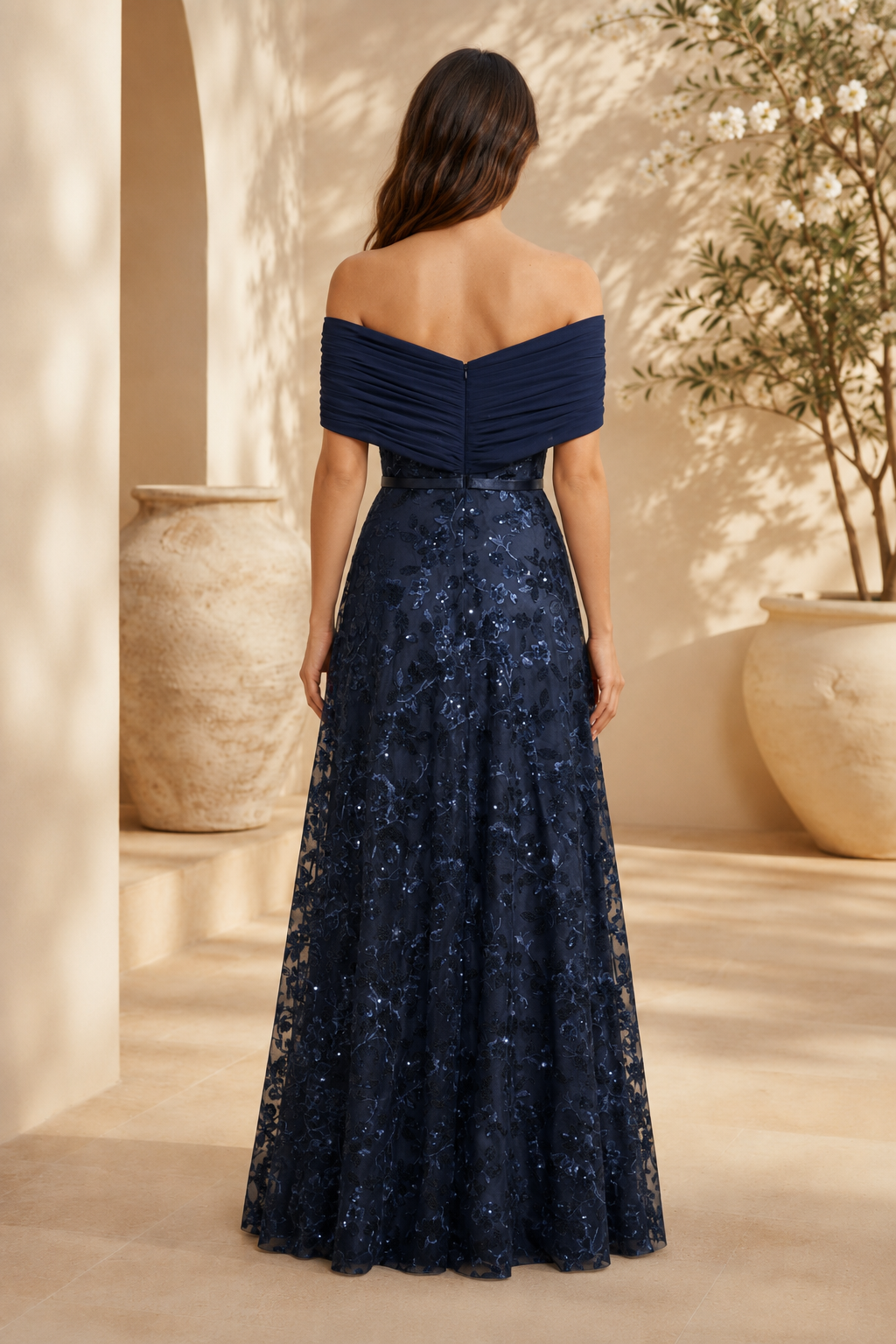 Schulterfreies A-Linien-Abendkleid mit Pailletten und Blumenstickerei