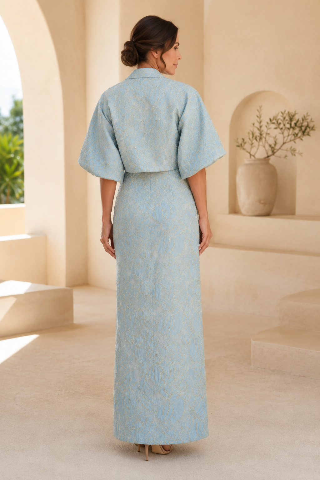 Trägerloses Jacquard-Säulenkleid mit Jacke