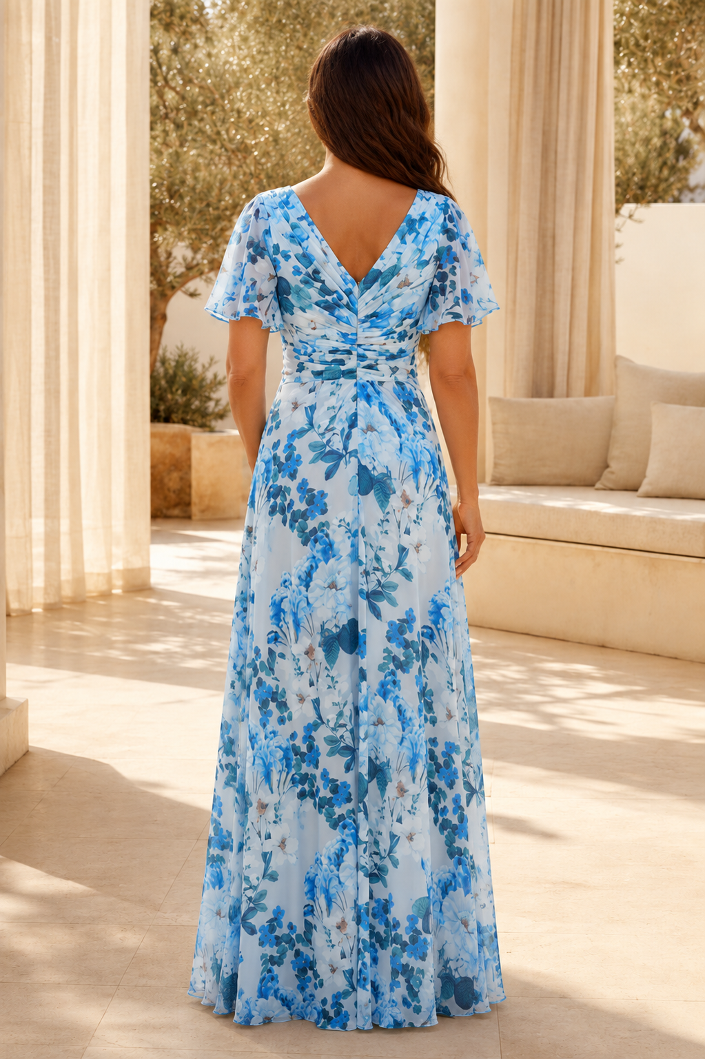 Maxikleid mit Blumenmuster, Wickeloptik und ausgestellten Ärmeln