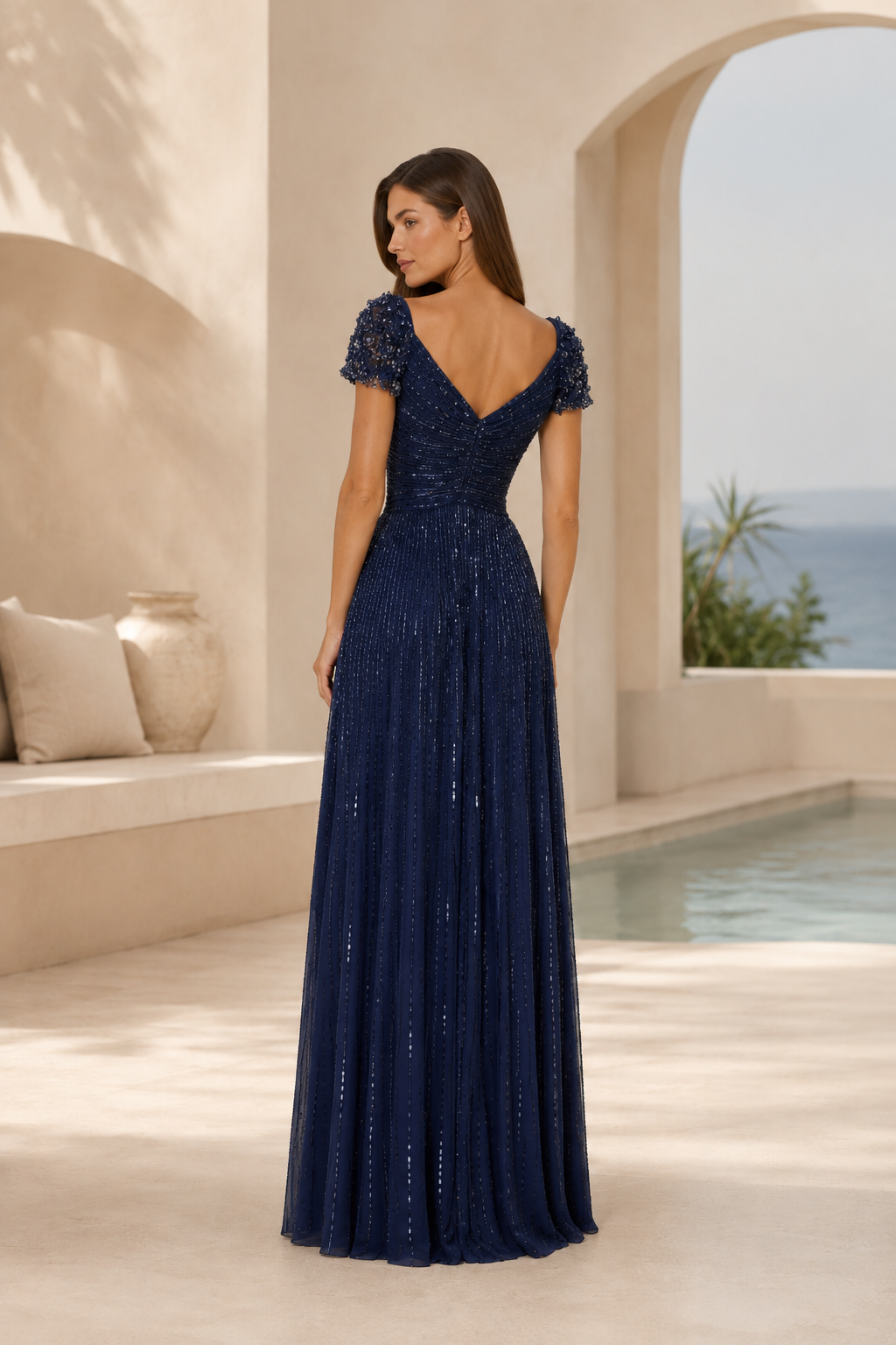 Pailletten-A-Linien-Kleid mit floralen Ärmeln und V-Rücken