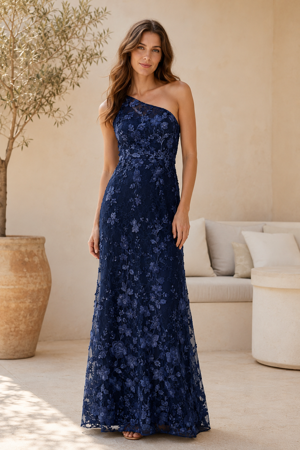 Abendkleid mit Blumenspitze und einer Schulter