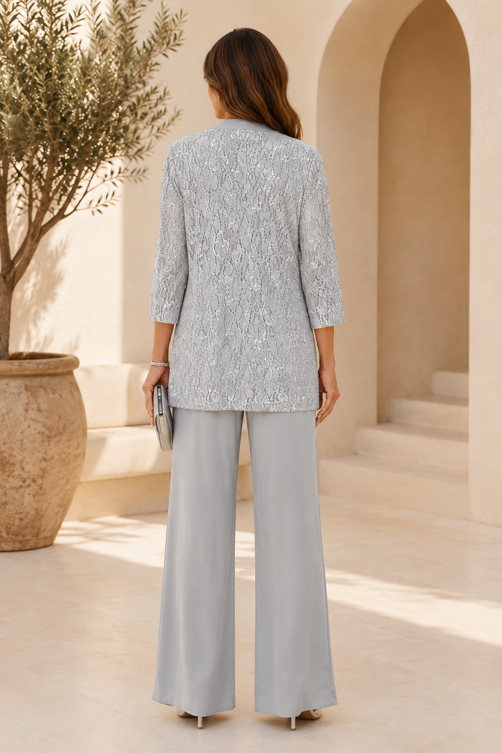 Spitzenjacke & elegante weite Hose