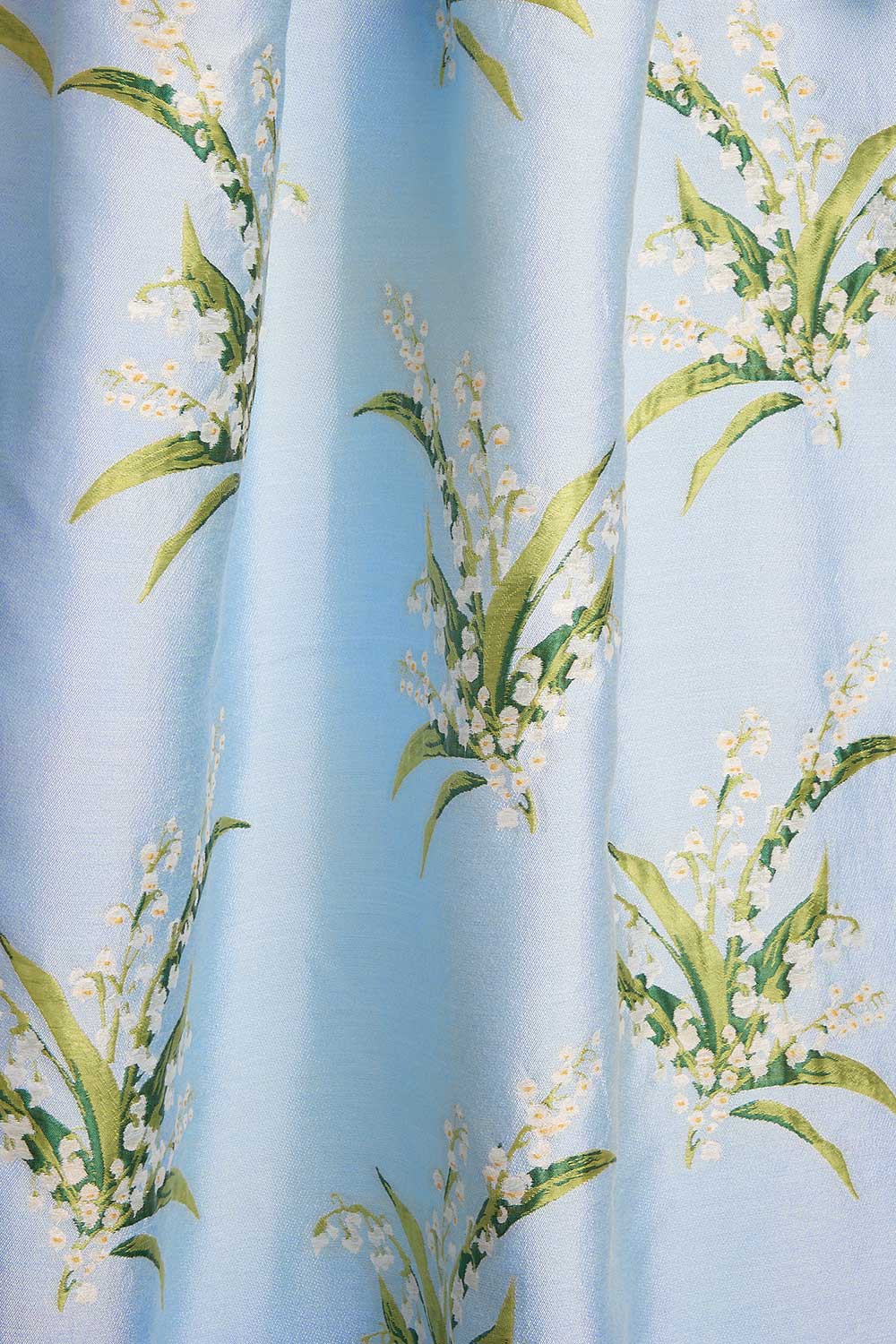 Satin-Abendkleid mit V-Ausschnitt