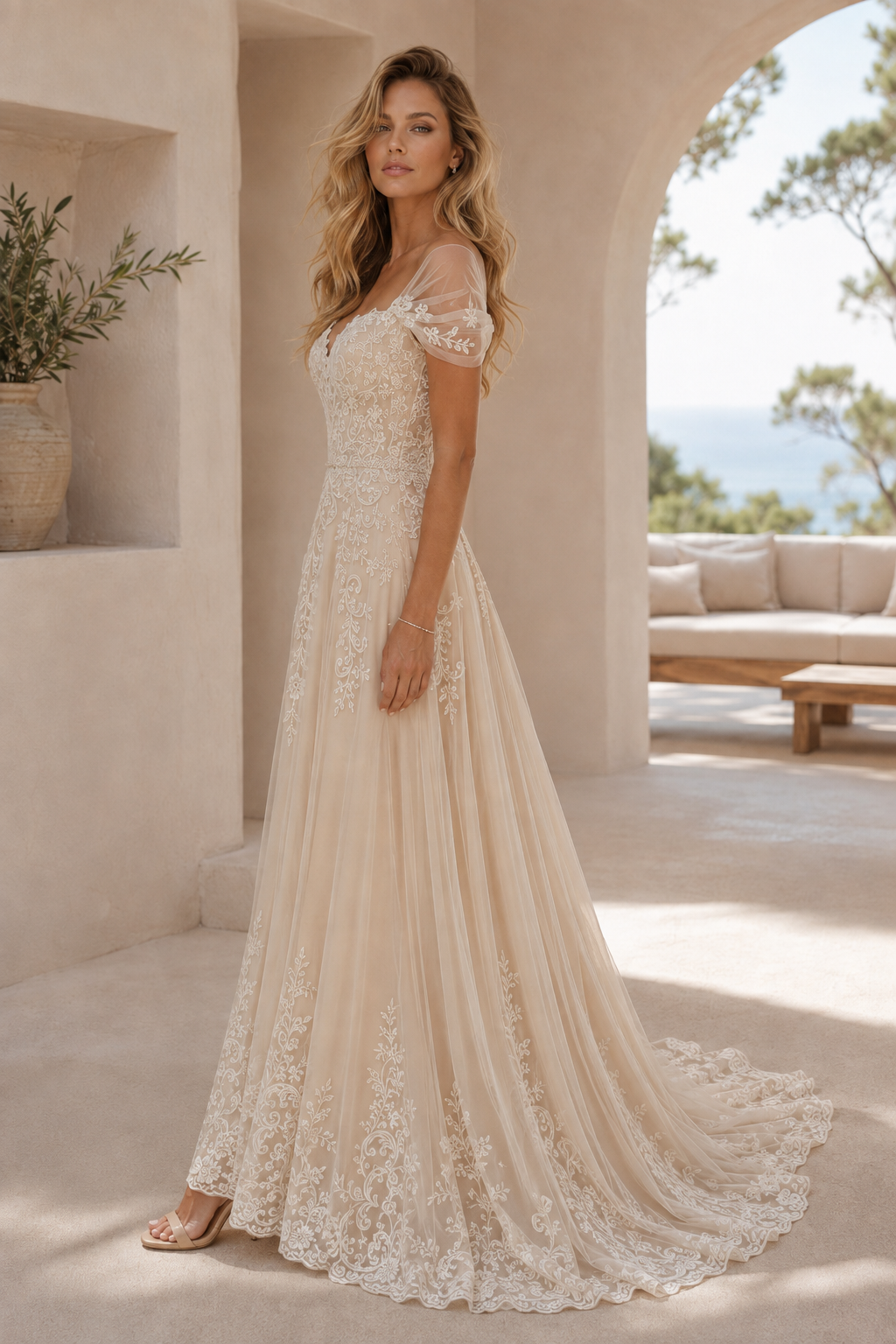 A-Linien-Brautkleid mit Spitzenapplikationen und schulterfreiem Dekolleté