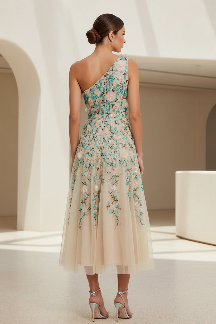 Ein-Schulter-besticktes A-Linien-Midikleid