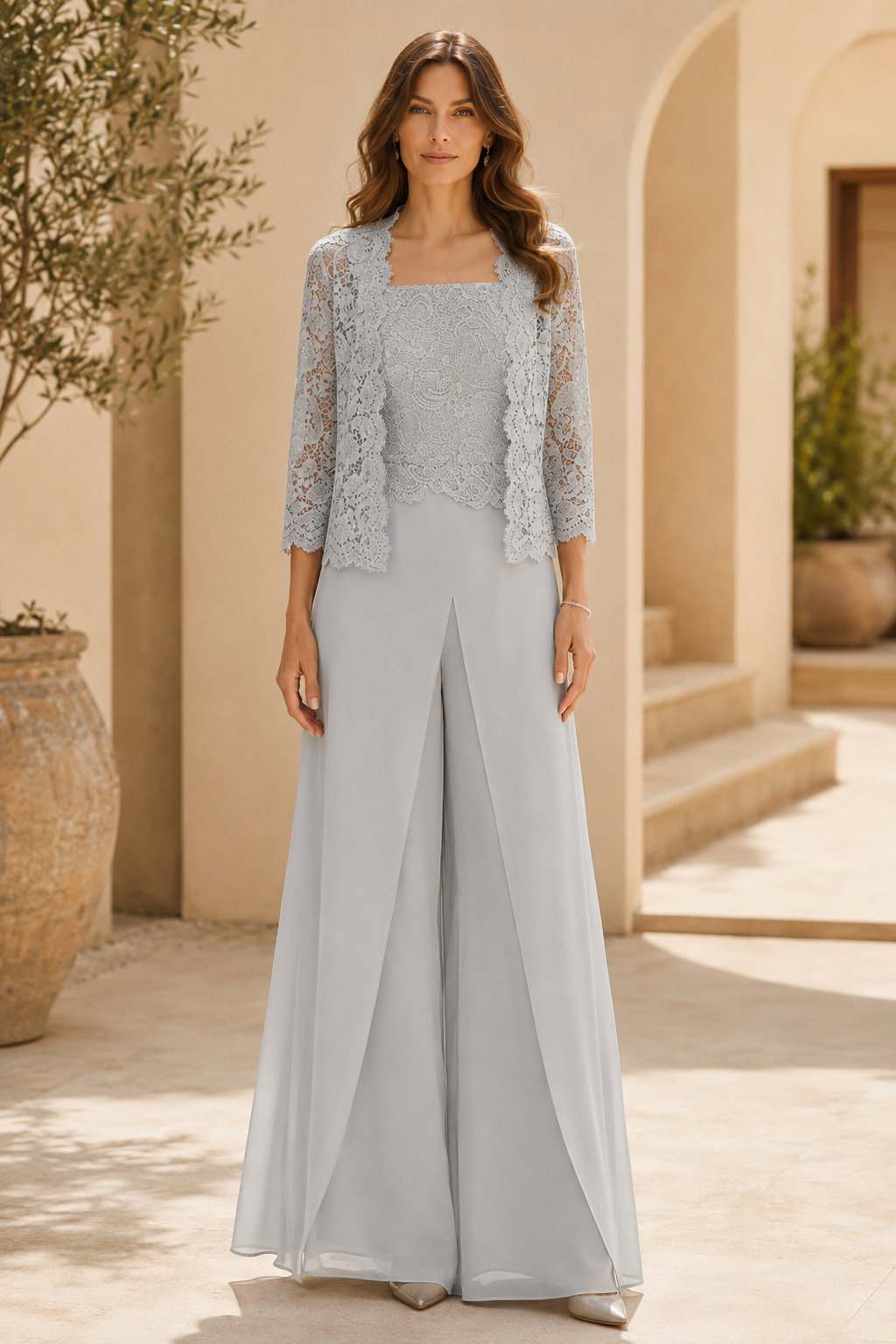 Overall-Jumpsuit mit Spitzenmieder, weitem Bein und 3/4-Arm-Jacke