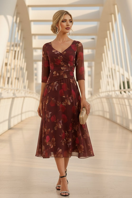 Florales Chiffon-V-Ausschnitt A-Linien-Midikleid