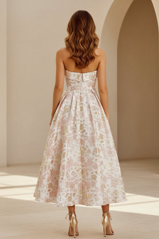 Trägerloses A-Linien-Midikleid aus Metallic-Jacquard