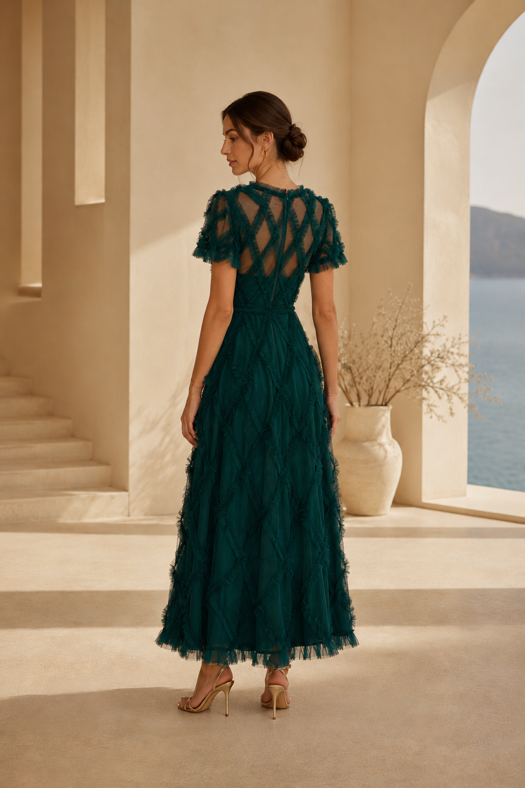 Gerüschtes A-Linien-Tüllkleid mit Illusion-Ausschnitt