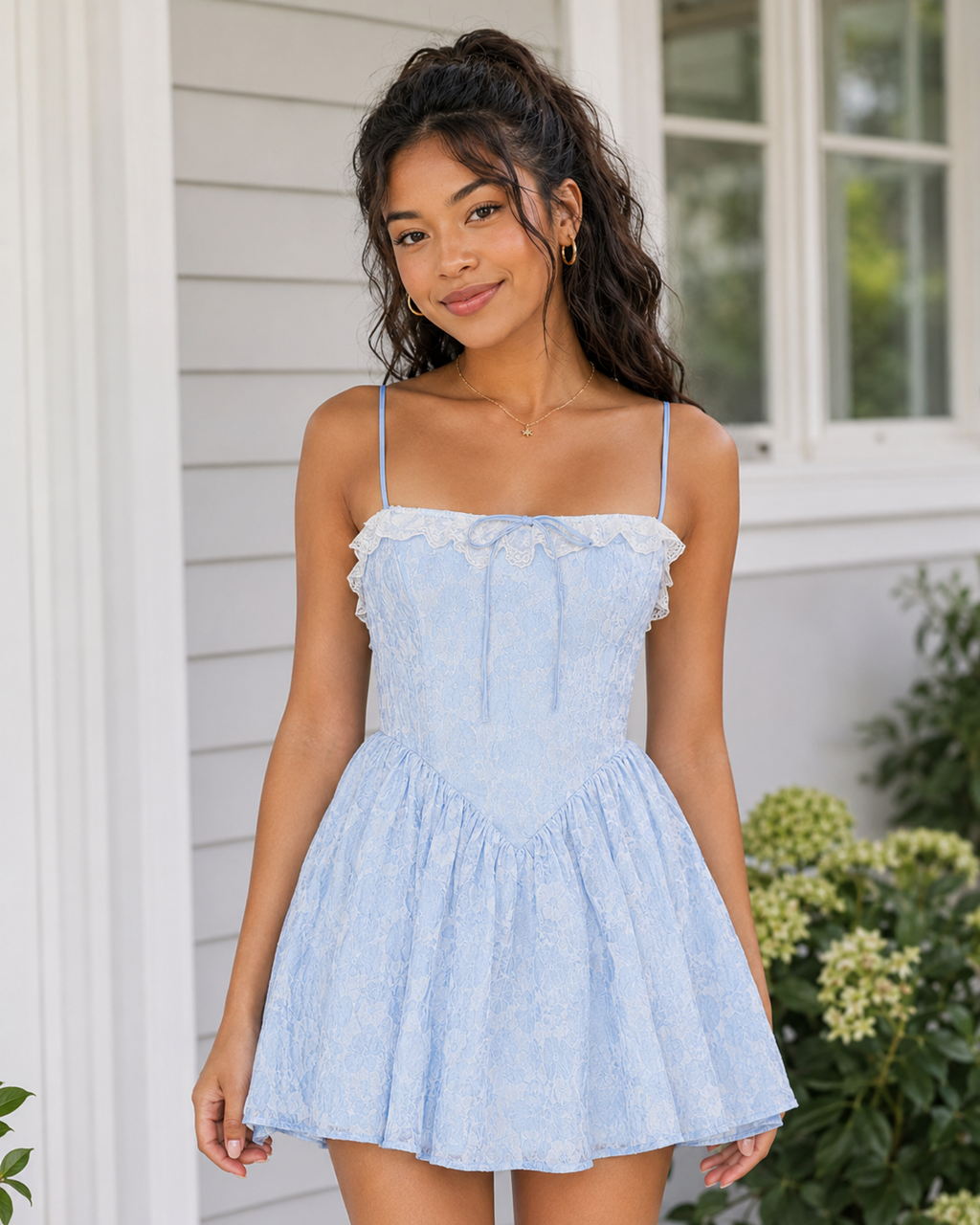Romantisches Spitzenkorsett-Minikleid