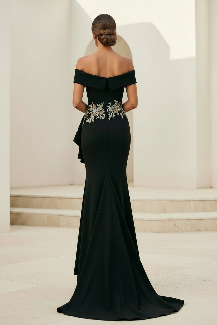 Trägerloses Meerjungfrauenkleid mit Stickereien