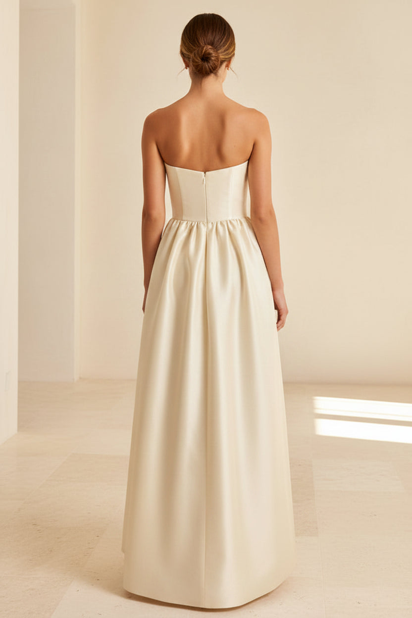Trägerloses A-Linien-Maxikleid mit geraffter Taille