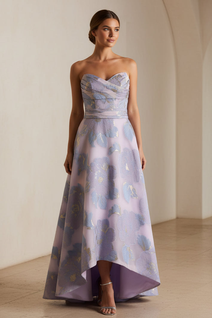 Trägerloses Sweetheart-Jacquard-High-Low-Kleid