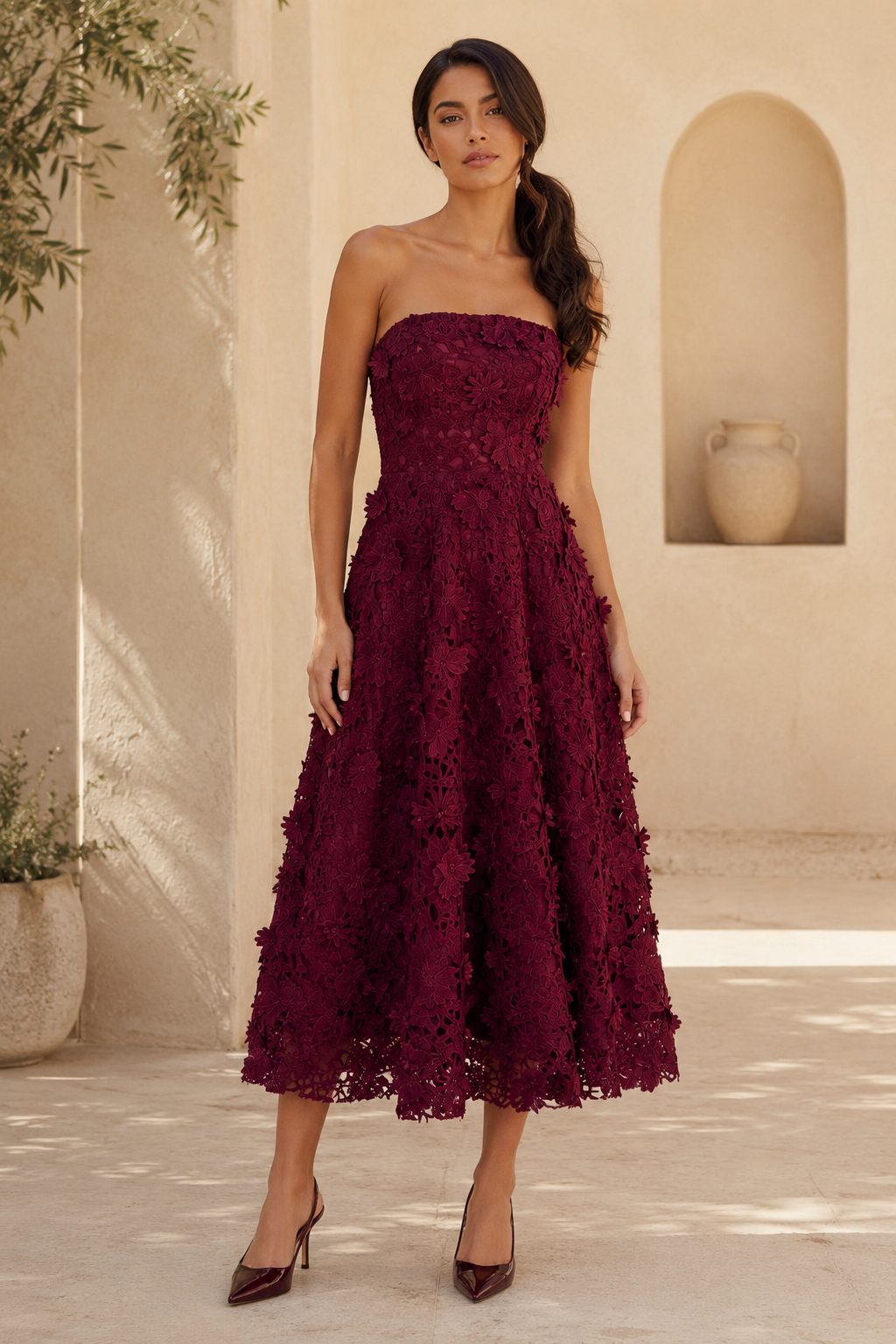 Trägerloses A-Linien-Teelangenkleid mit 3D-Blütenspitze