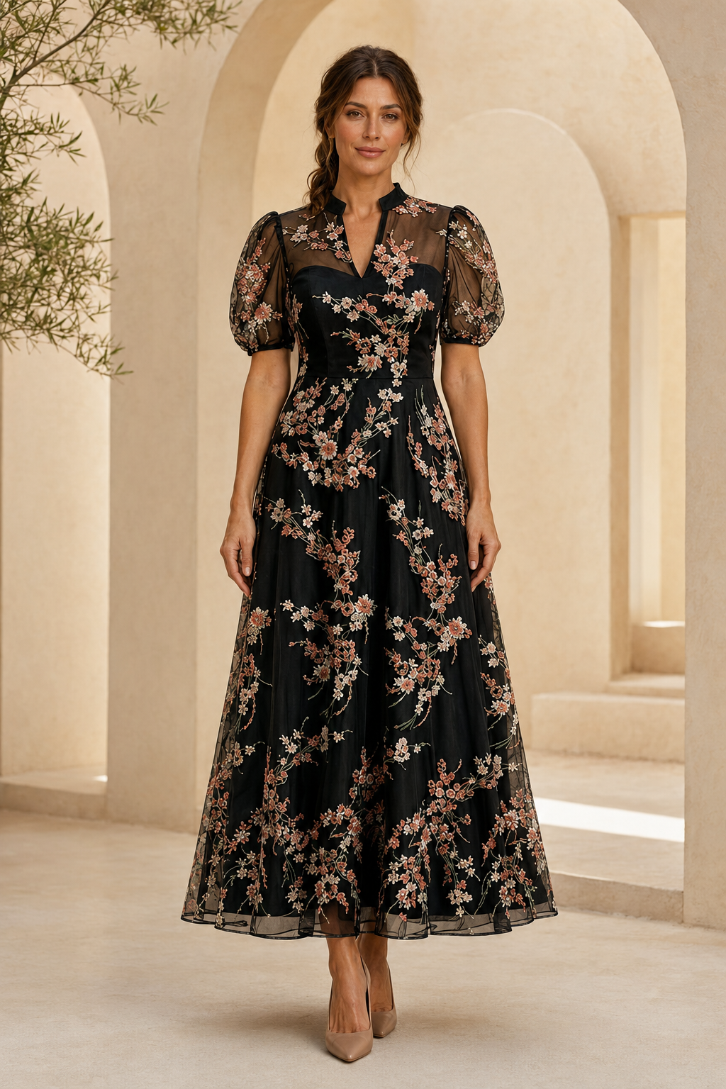 Geblümtes, besticktes A-Linien Midikleid mit Puffärmeln