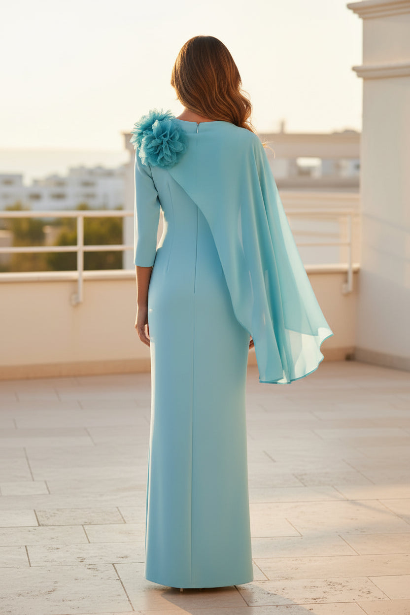 Crêpe-Etui-Kleid mit Chiffon-Cape & 3D-Blume