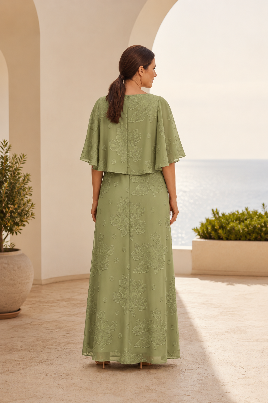 Geblümtes strukturiertes A-Linien-Kleid mit flatternden Cape-Ärmeln