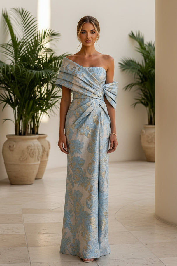 Schulterfreies Jacquard-Abendkleid mit Drapierung