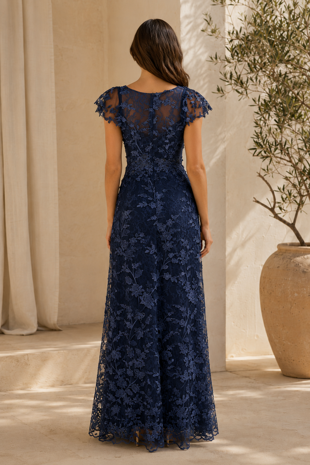 Blumen-Spitze V-Ausschnitt Abendkleid mit Volantärmeln