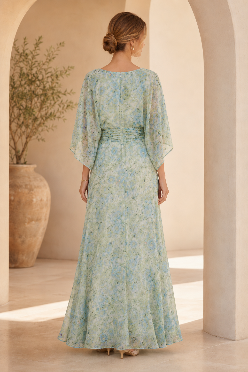 Geblümtes A-Linien-Kleid aus Chiffon mit Flatterärmeln
