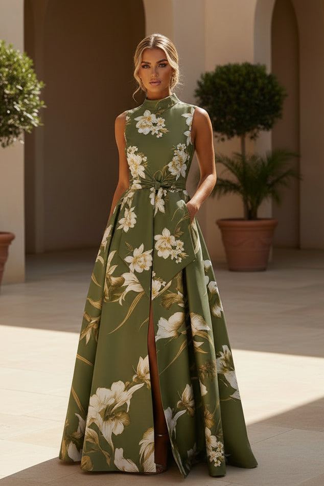 Geblümtes, hochgeschlossenes, ärmelloses Ballkleid