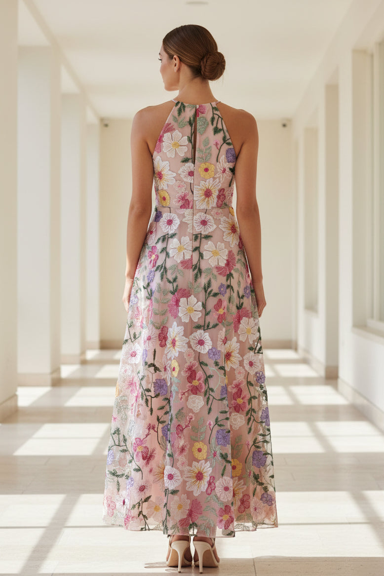 Besticktes geblümtes Neckholder A-Linien Maxikleid