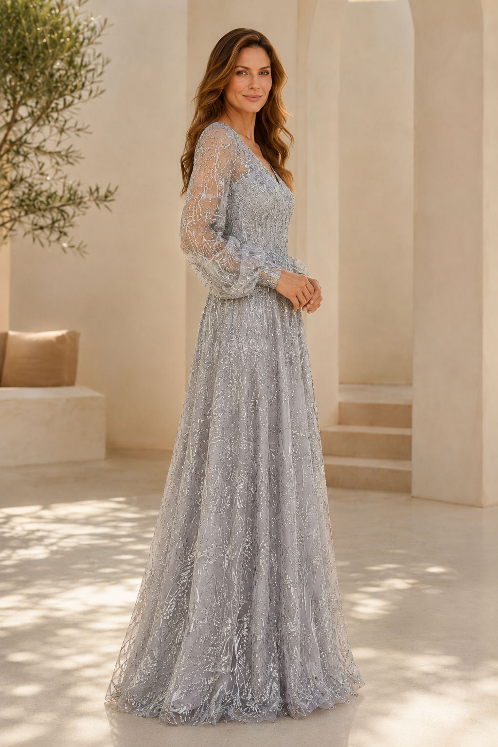 Langarm-Abendkleid mit Illusionsausschnitt, Pailletten und A-Linie