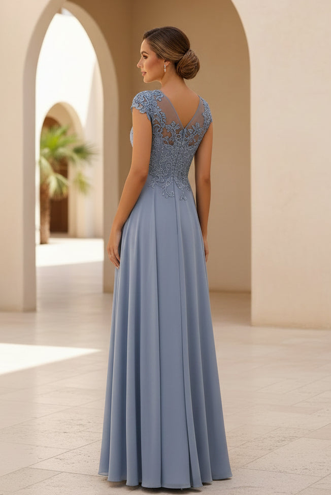 Festliches A-Linien Chiffonkleid mit Flügelärmeln und Spitzenapplikationen